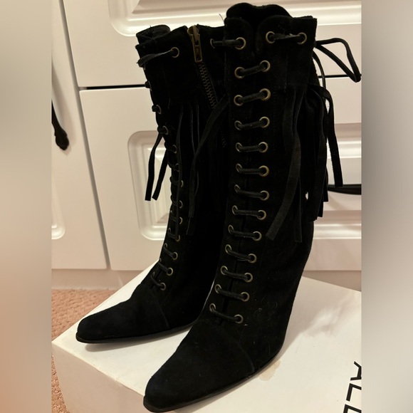 Y2K Bebe Black Suede fringe boots - Picture 2 of 7